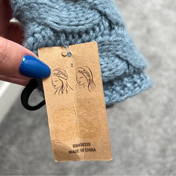 C.C. Sherpa lined knit headband - Picture 5 of 6